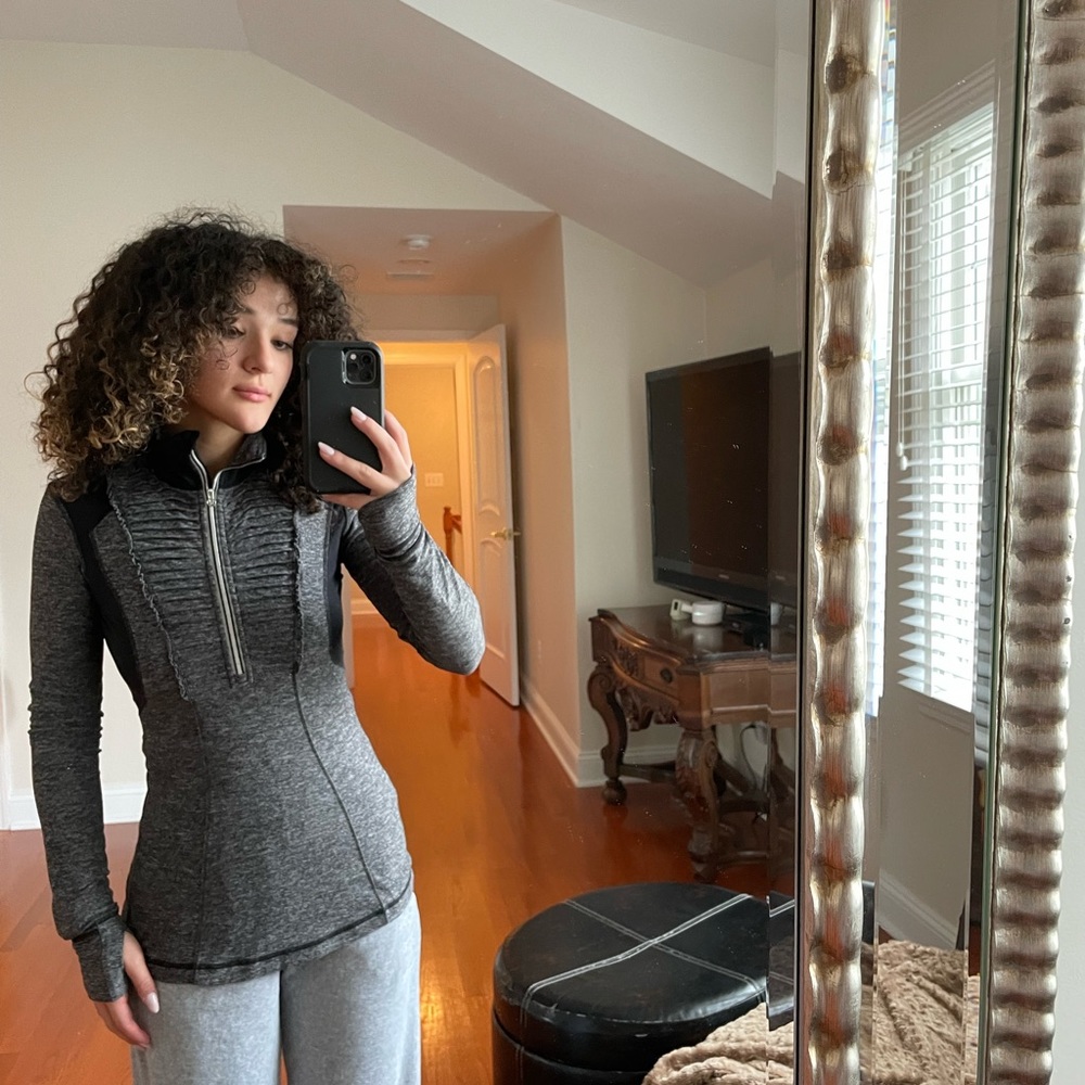 Lululemon quarter zip running long sleeve shirt